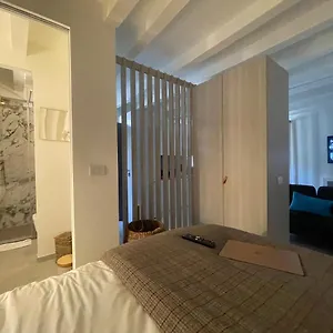 https://brera-charme-suite.italymilanhotels.net